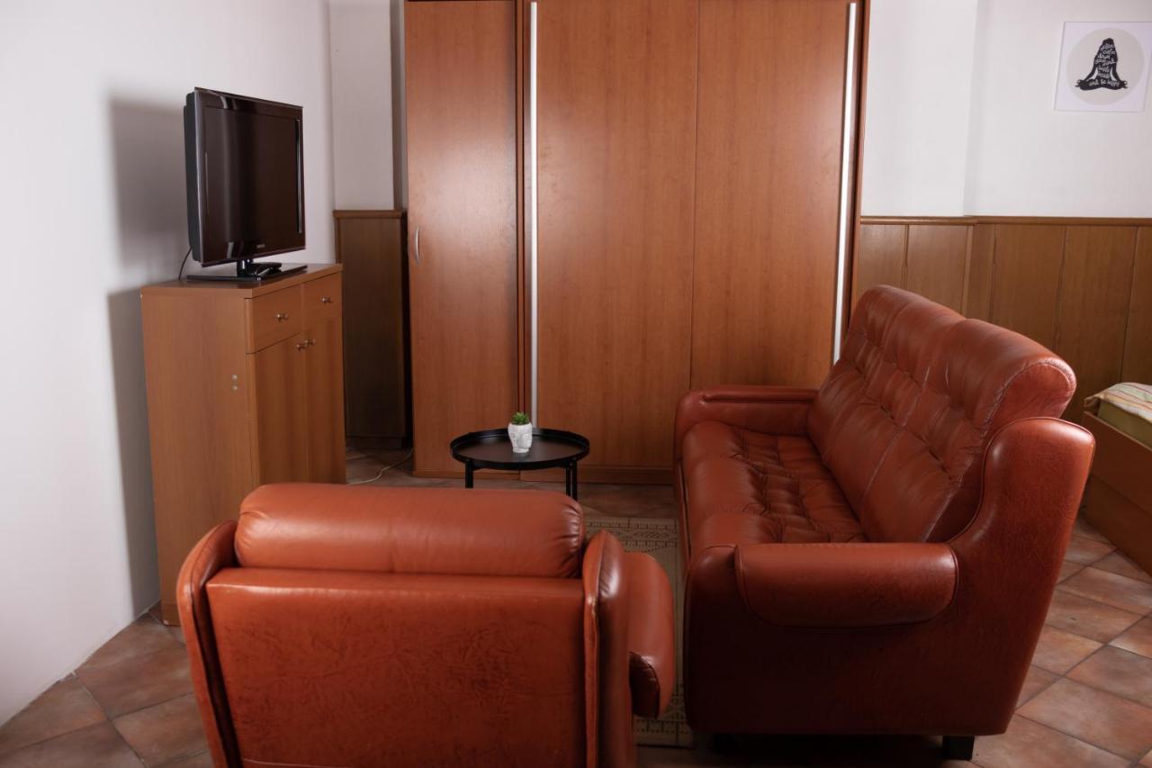 Apartma-Studio Ajdna Zirovnica Bagian luar foto