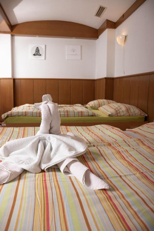 Apartma-Studio Ajdna Zirovnica Bagian luar foto